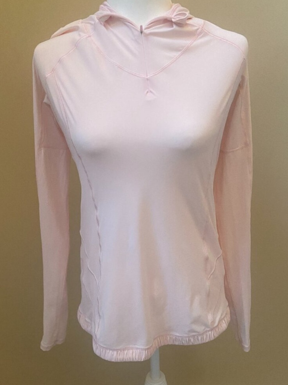 Lululemon lightweight 1/2 zip